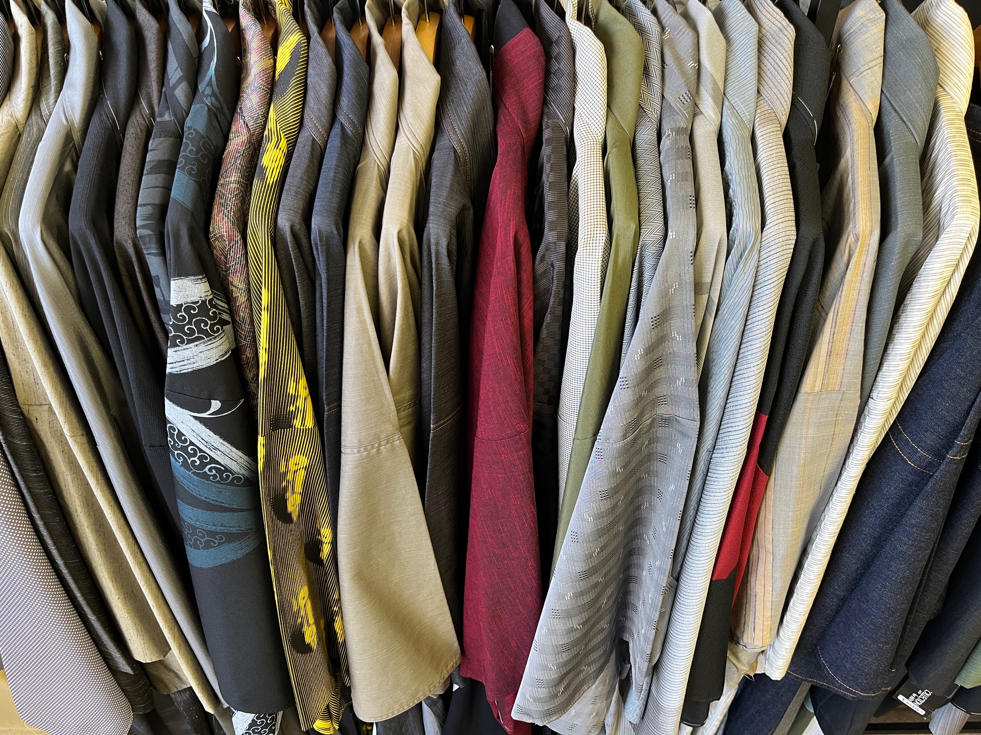 反物から仕立てた単衣着物