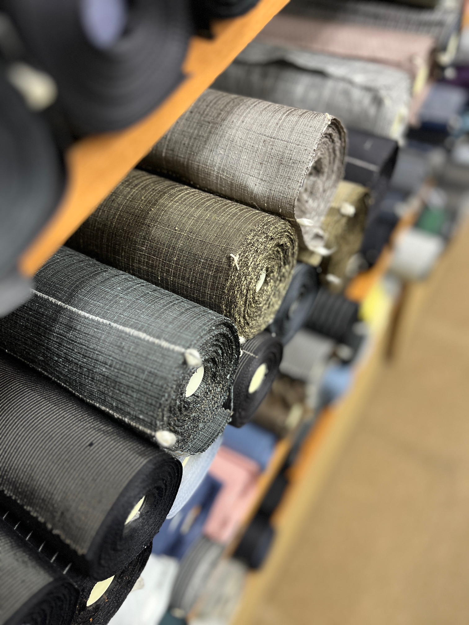 紬反物の中から選んで羽織を作る