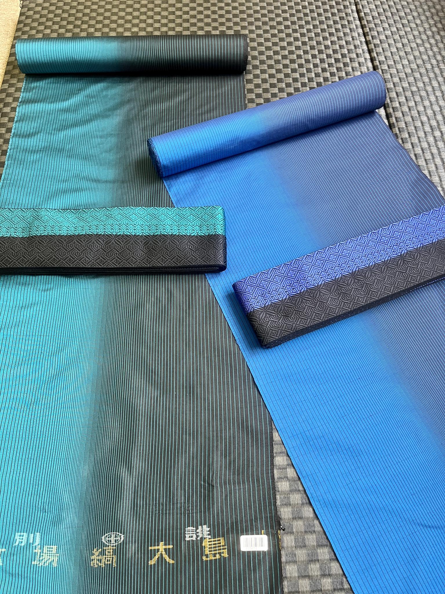 ビビットな大島紬